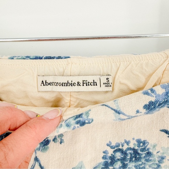 Abercrombie & Fitch Blue Floral Skort - Picture 4 of 5